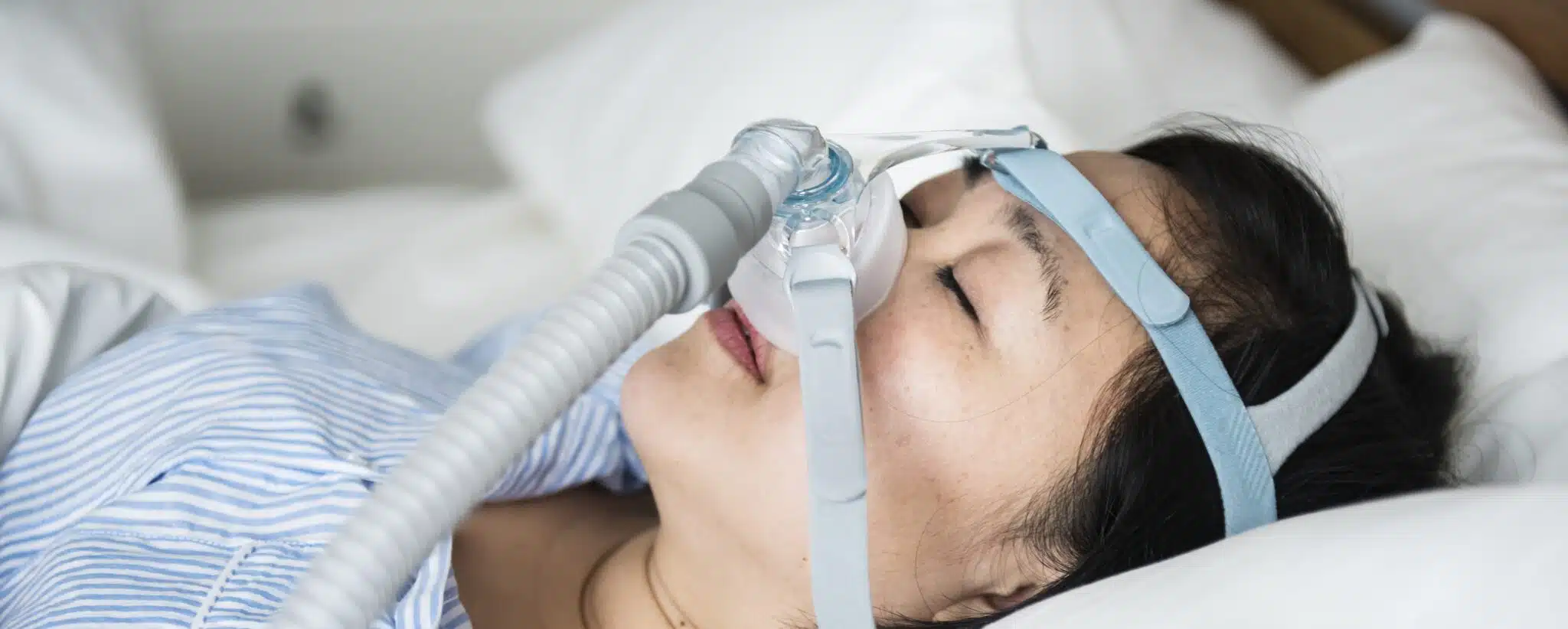 Femme qui fait de l'apnée du sommeil ?
